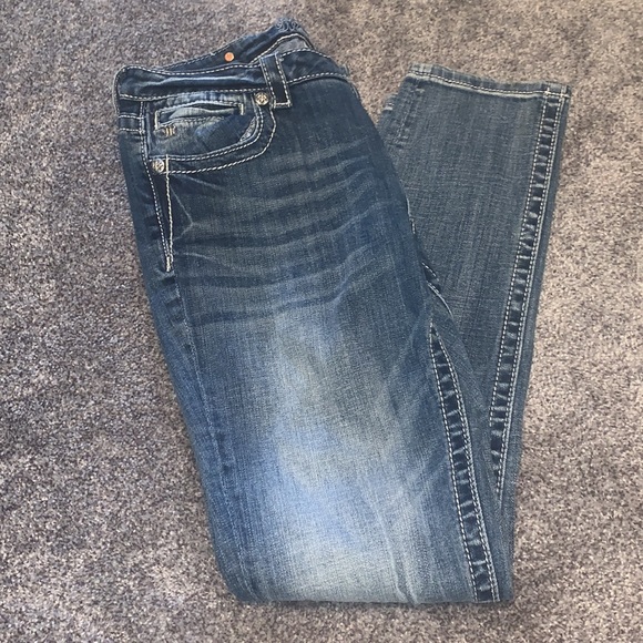 Miss me Jeans - Picture 2 of 3